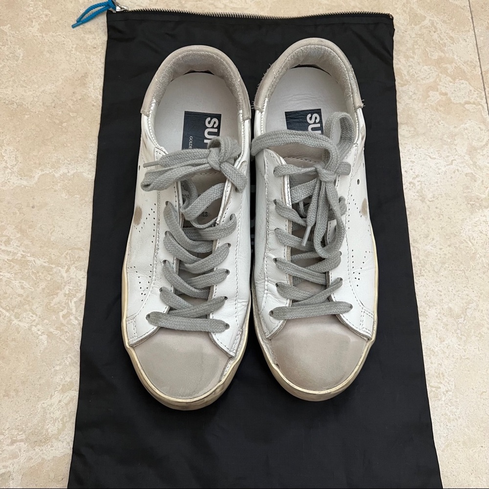 Golden Goose Sneakers